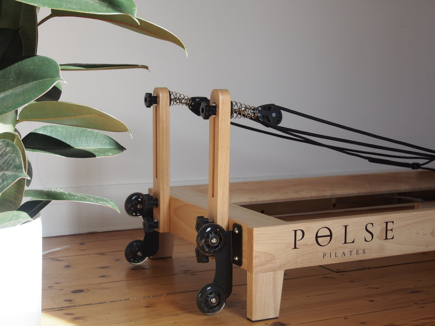 Fold‑Up Pilates Reformer for Home | POLSE